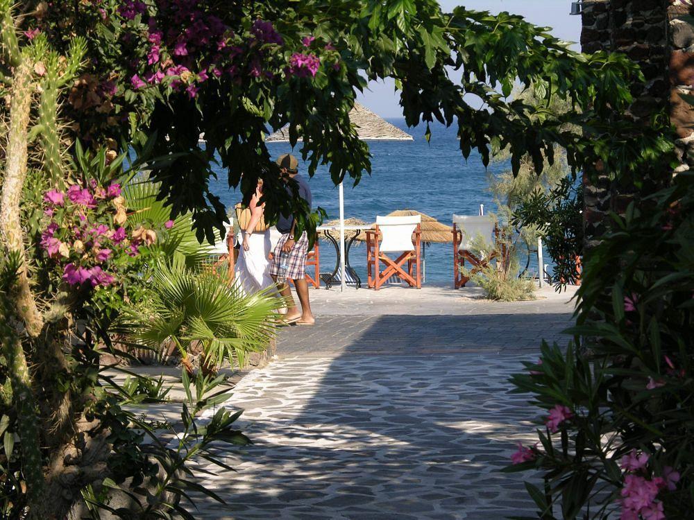 Santorini Reflexions Sea Aparthotel Kamari  Bagian luar foto