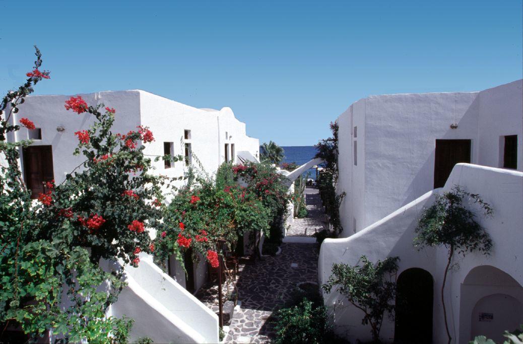 Santorini Reflexions Sea Aparthotel Kamari  Bagian luar foto